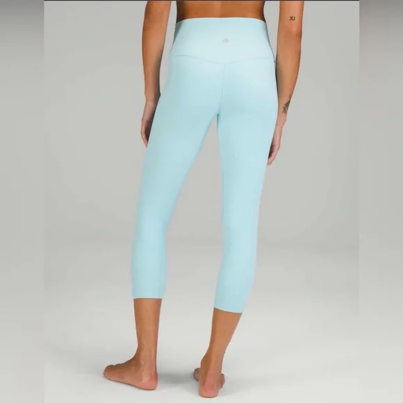 Lululemon Align High-Rise Crop 23" Icing Blue Size 4 - Picture 2 of 6